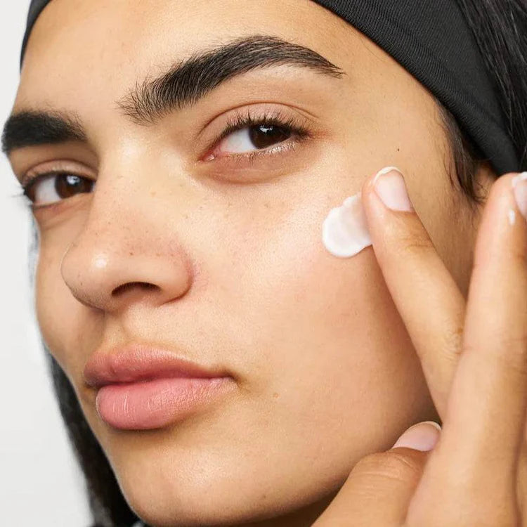 Crème Hydratante à l’Acide Hyaluronique